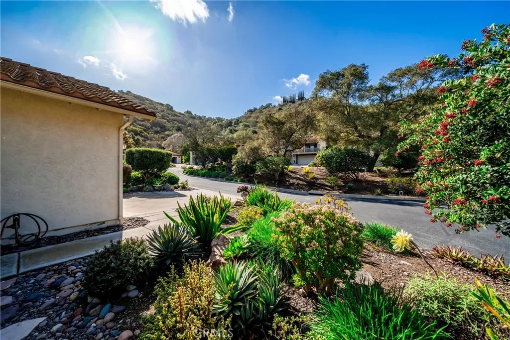 4023 Pala Mesa Oaks, Fallbrook, California 92028 home-pic-4