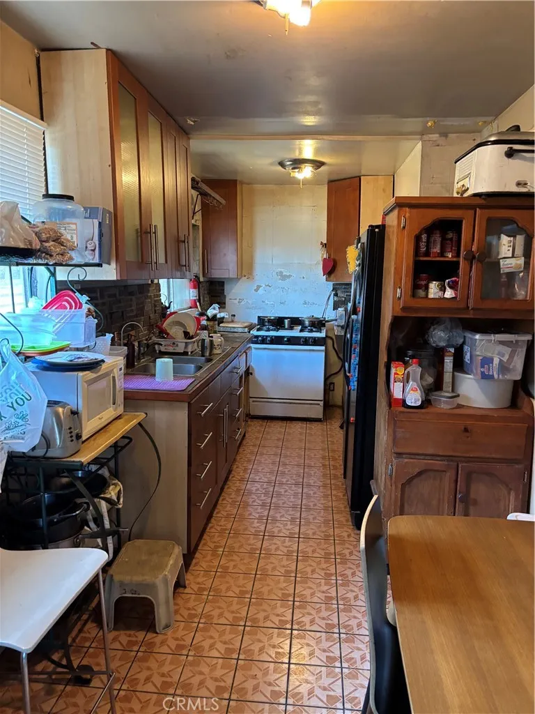 2623 E 127th, Compton, California 90222 home-pic-5