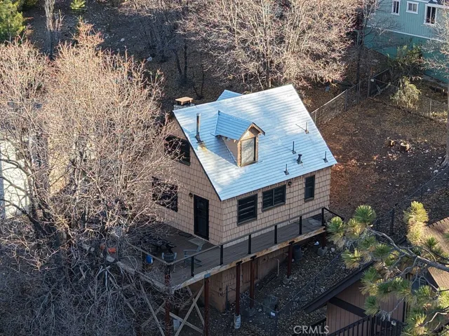 1053 Bruin, Fawnskin, California 92333