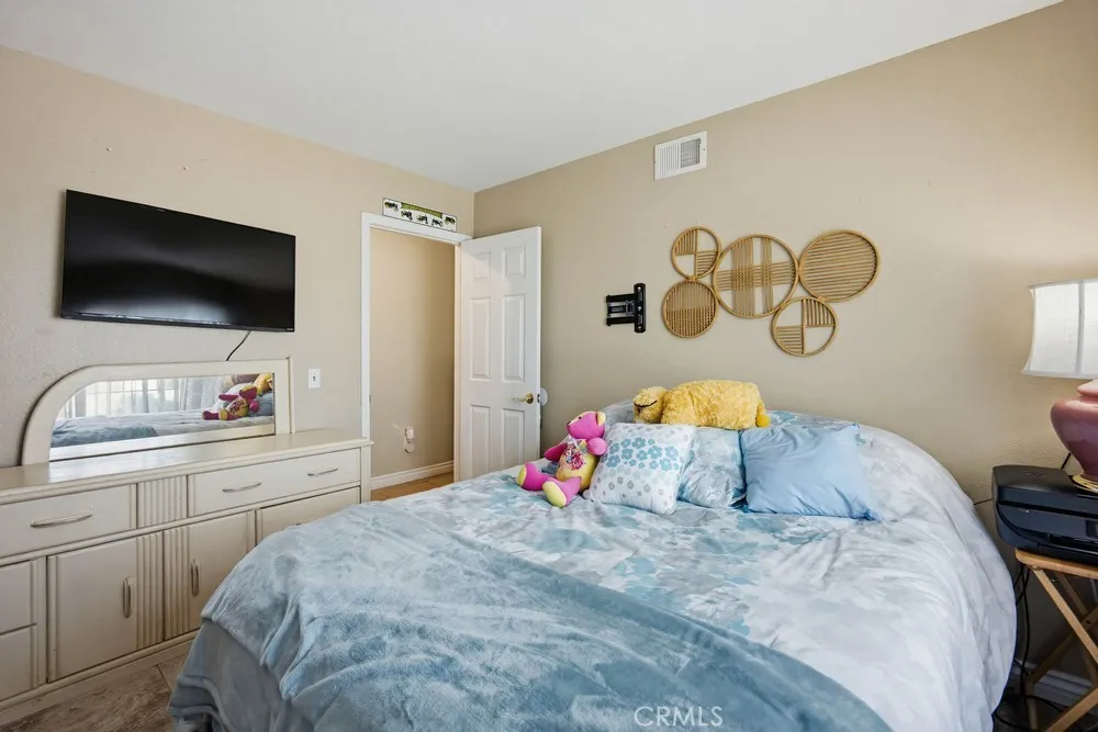 438 Tanner, Riverside, California 92507 home-pic-14