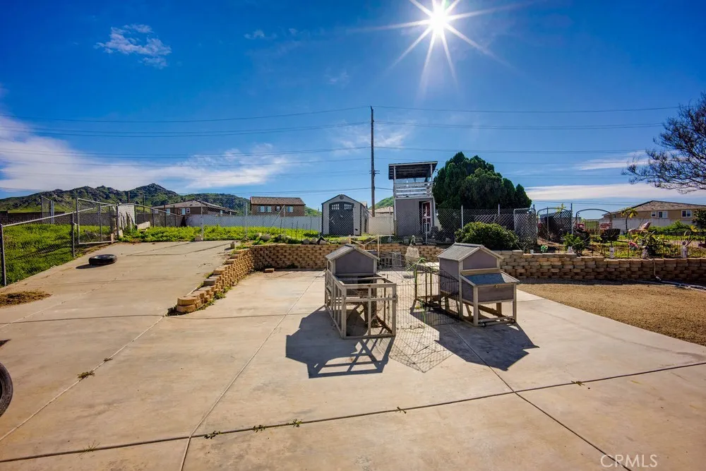 438 Tanner, Riverside, California 92507 home-pic-22
