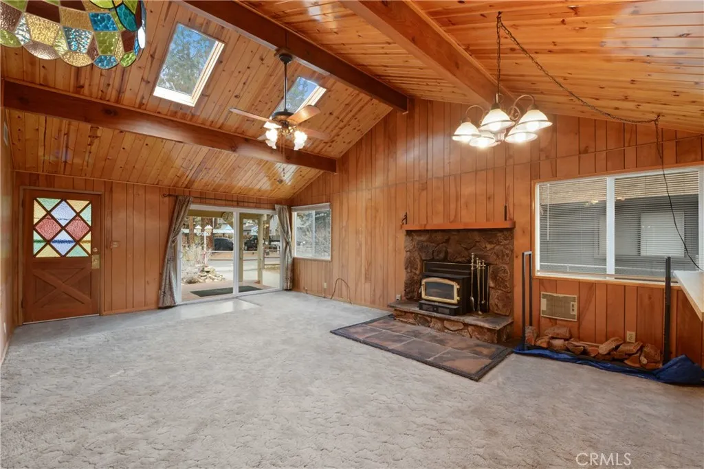 1016 Anita Avenue, Big Bear City, California 92314 home-pic-29