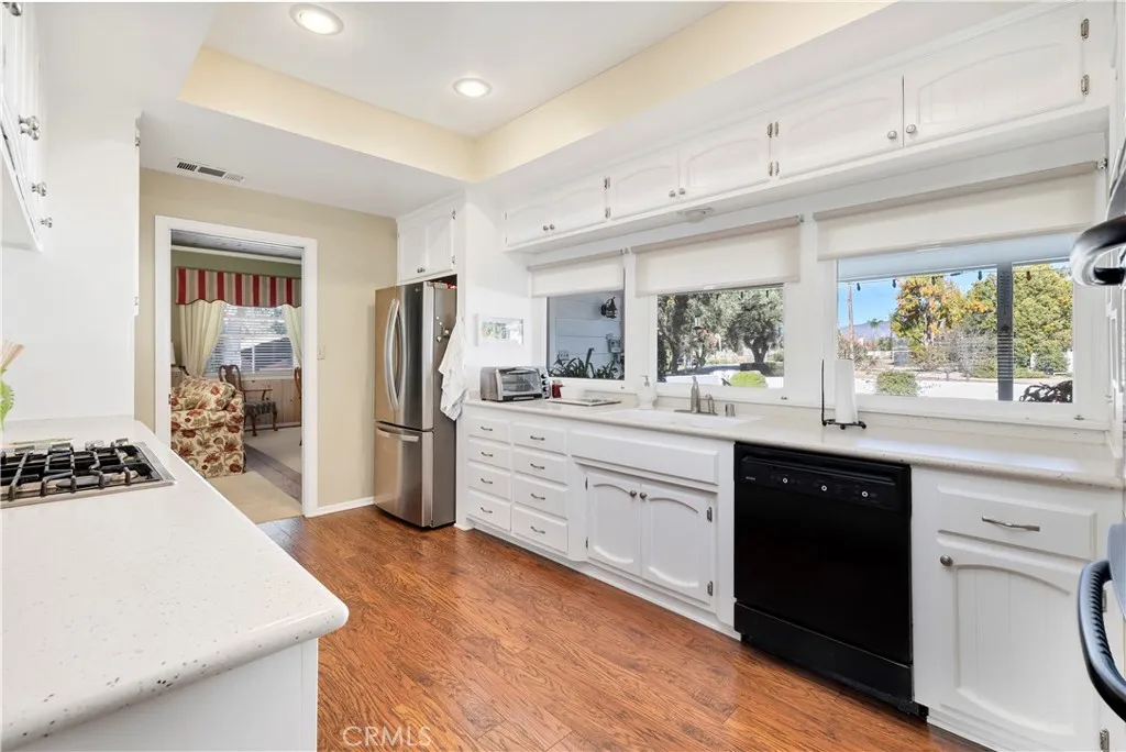 27454 Hemet, Hemet, California 92544 home-pic-11