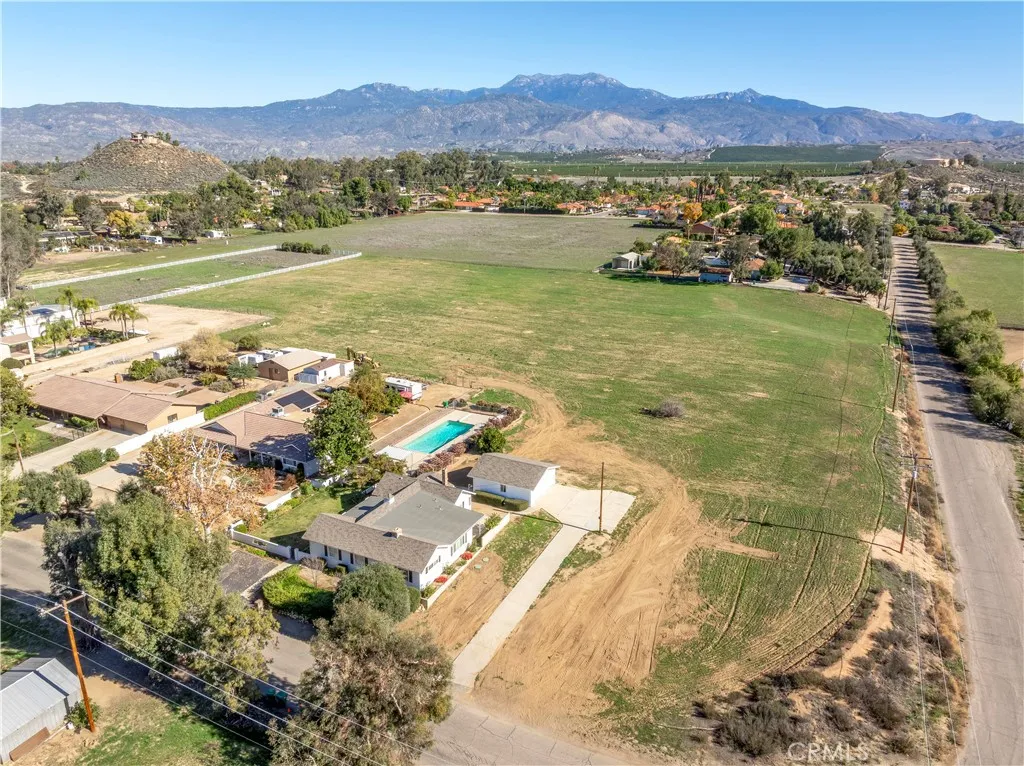27454 Hemet, Hemet, California 92544 home-pic-46