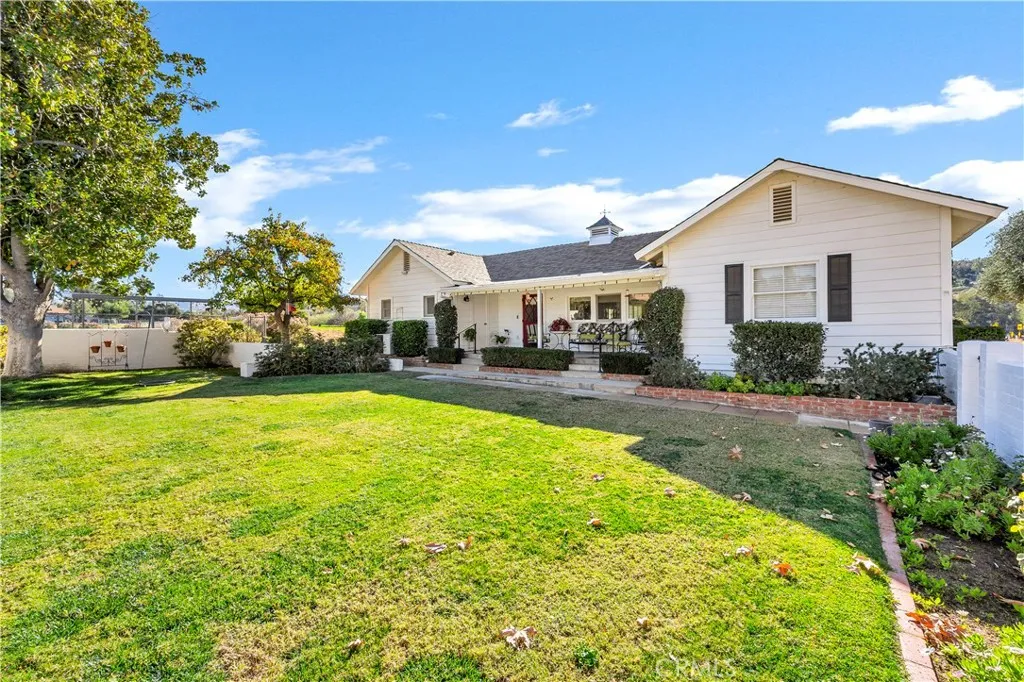 27454 Hemet, Hemet, California 92544 home-pic-5
