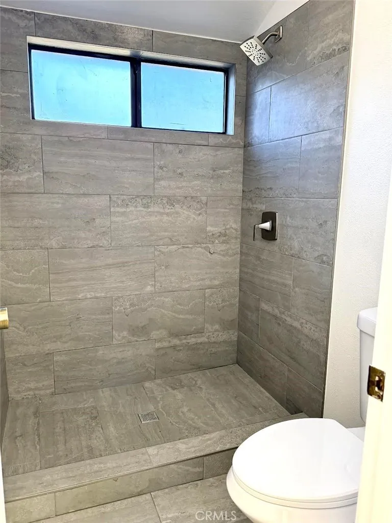 21930 Marylee 98, Woodland Hills, California 91367 home-pic-19