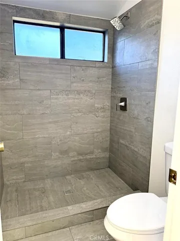 21930 Marylee 98, Woodland Hills, California 91367
