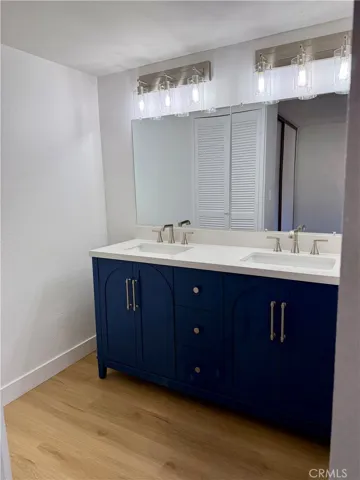 21930 Marylee 98, Woodland Hills, California 91367