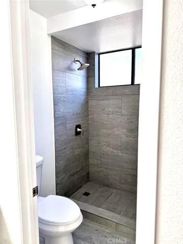21930 Marylee 98, Woodland Hills, California 91367