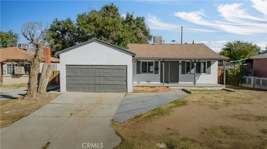 38318 17th Street East, Palmdale, California 93550 home-pic-1