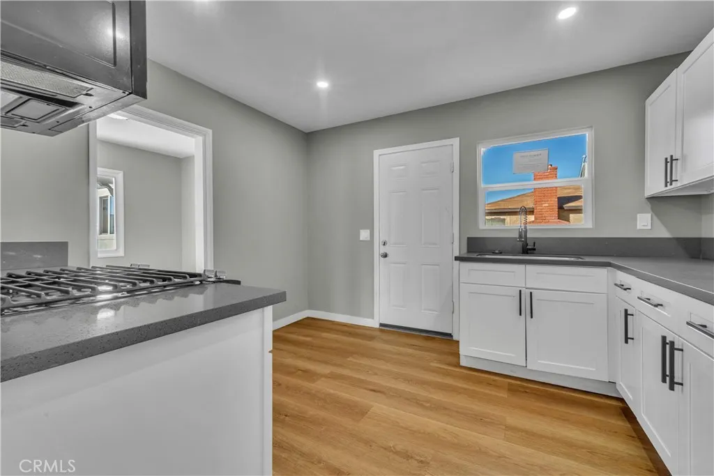 38318 17th Street East, Palmdale, California 93550 home-pic-8