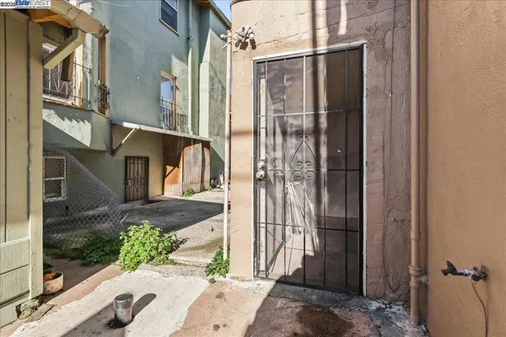 854 Front Door