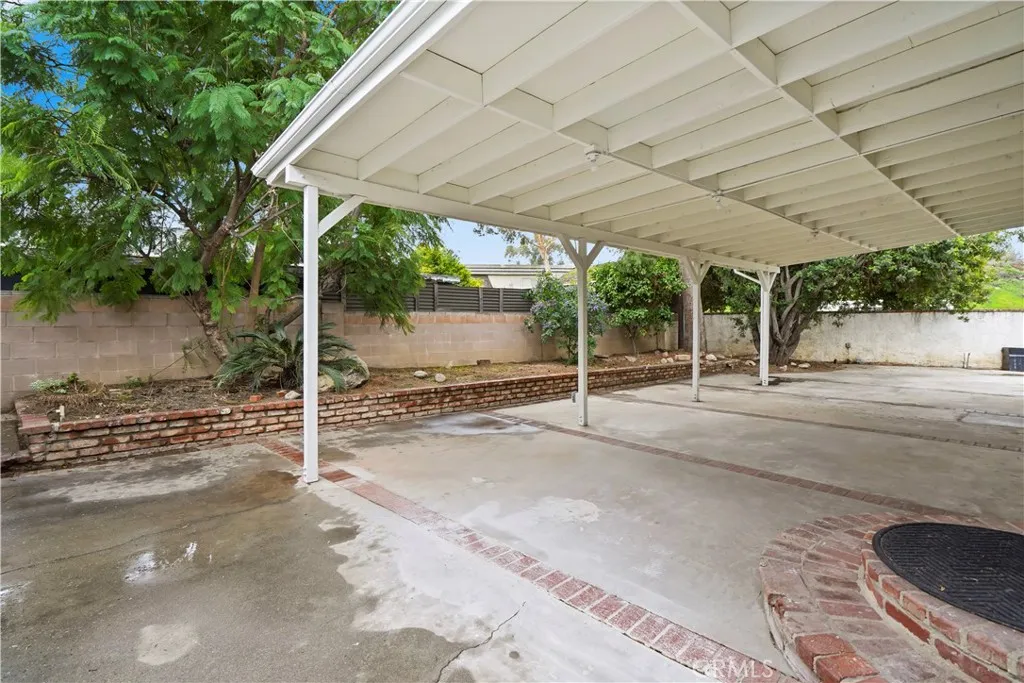 14746 Jaguar, San Fernando, California 91345 home-pic-15