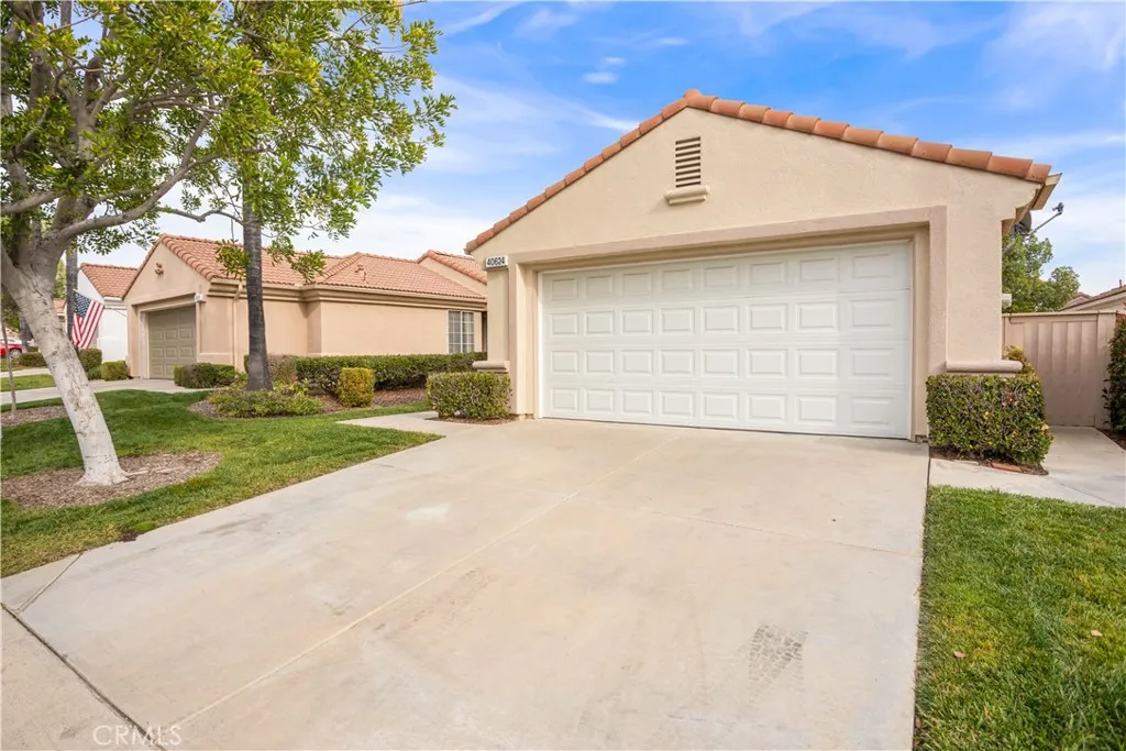 40624 Corte Albara, Murrieta, California 92562 home-pic-1