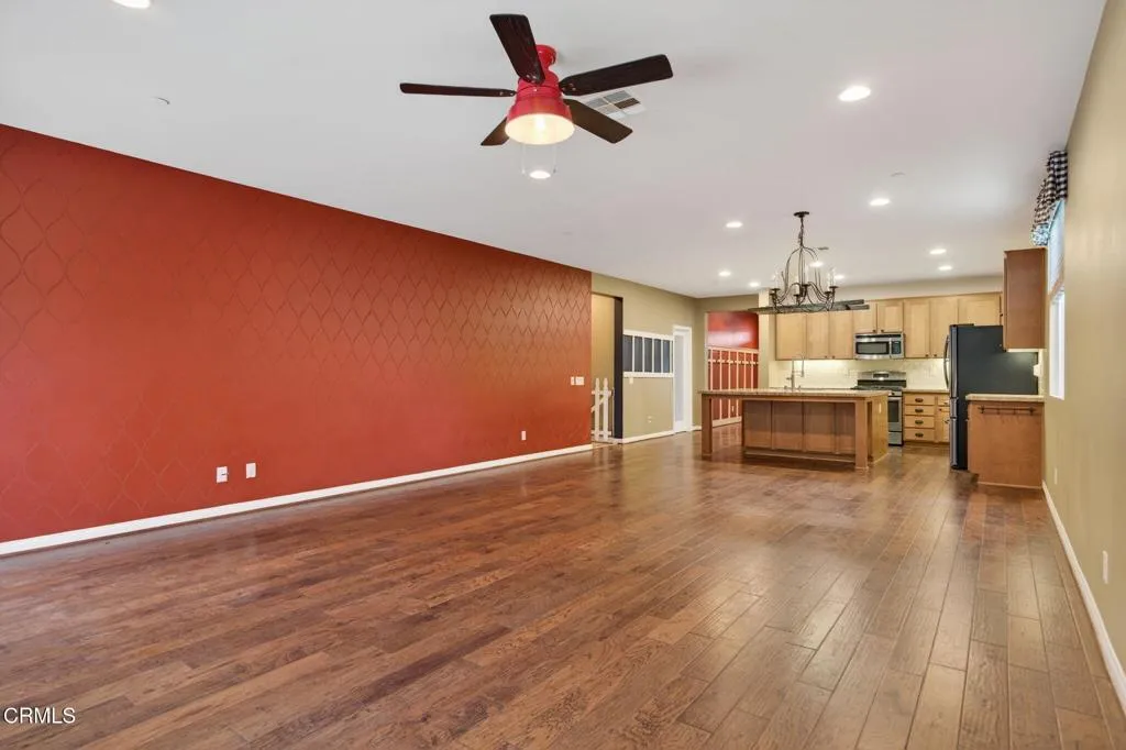 81 Wildwood Lane, Fillmore, California 93015 home-pic-11