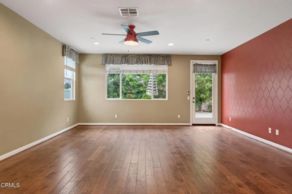 81 Wildwood Lane, Fillmore, California 93015 home-pic-12