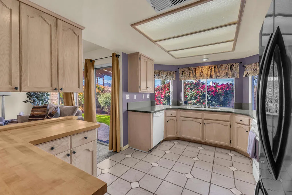 44555 Marguerite Court, La Quinta, California 92253 home-pic-7