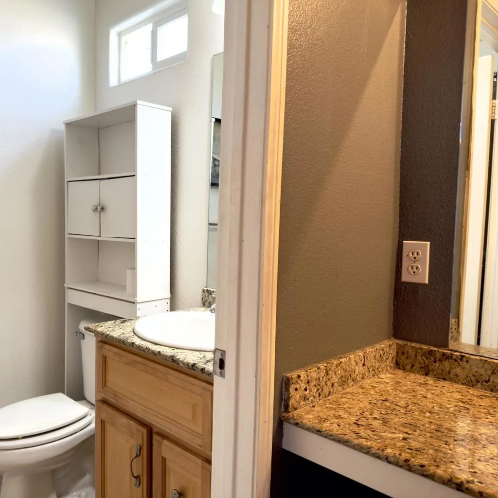 1934 Sunset Avenue, Thermal, California 92274 home-pic-20