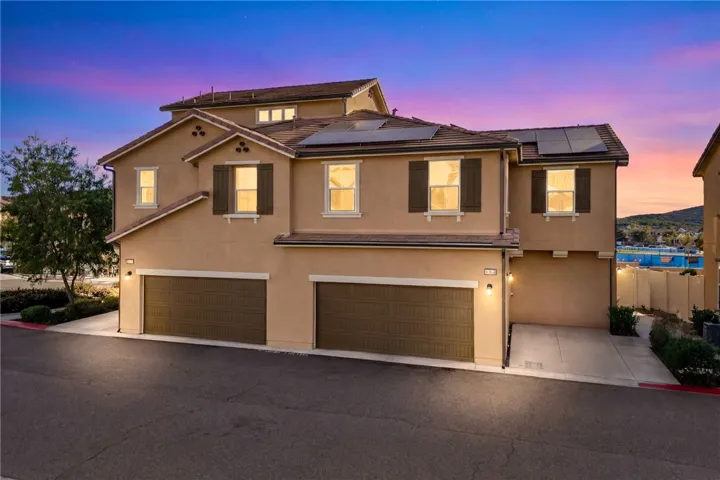 27448 Clarise Ln, Murrieta, California 92562