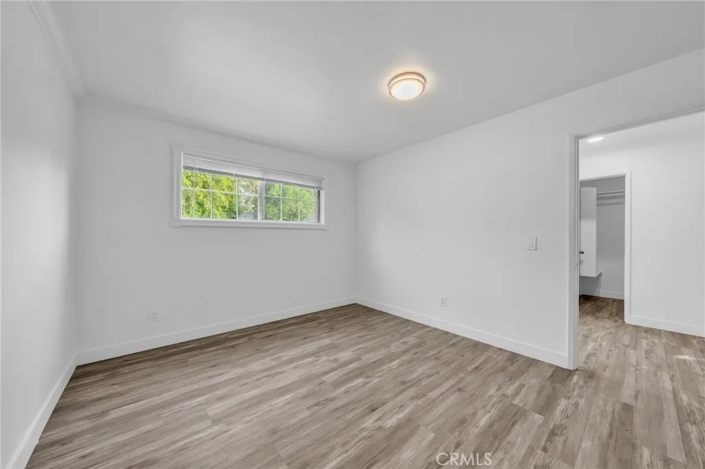 7044 Nestle Avenue, Reseda, California 91335 home-pic-28