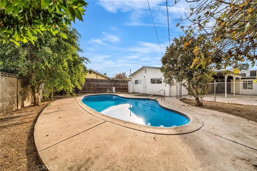 7044 Nestle Avenue, Reseda, California 91335 home-pic-45