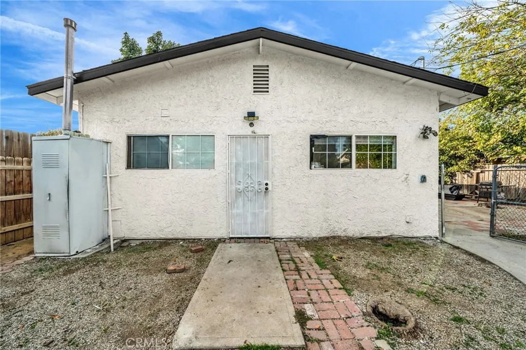 7044 Nestle Avenue, Reseda, California 91335 home-pic-20