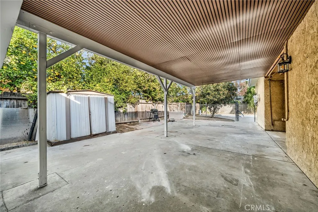 7044 Nestle Avenue, Reseda, California 91335 home-pic-43