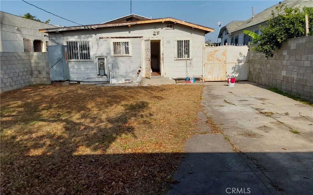 824 W 74th, Los Angeles, California 90044 home-pic-27