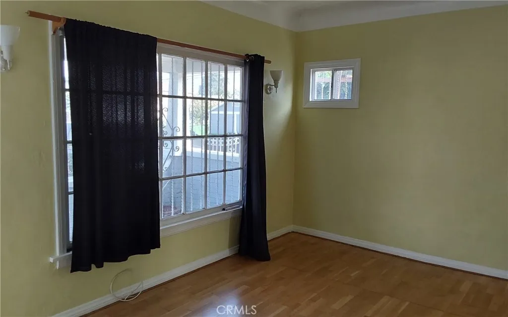 824 W 74th, Los Angeles, California 90044 home-pic-6