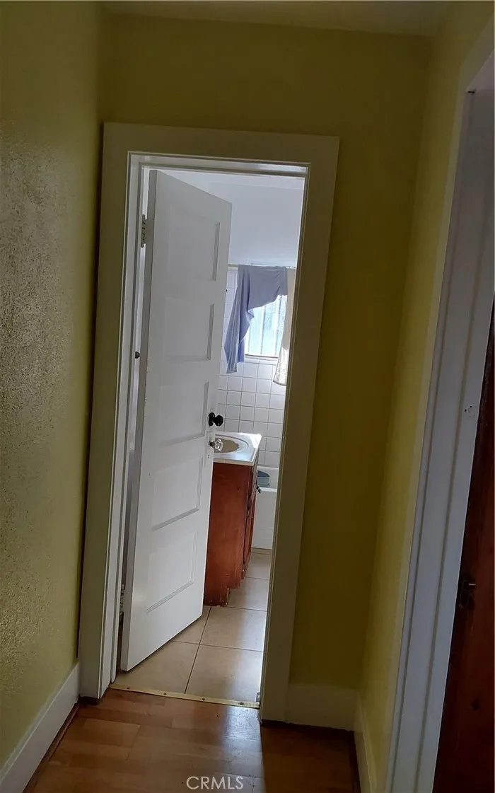 824 W 74th, Los Angeles, California 90044 home-pic-11