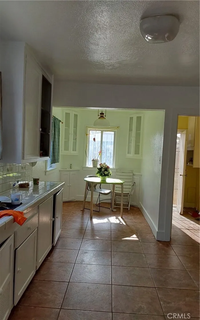 824 W 74th, Los Angeles, California 90044 home-pic-18