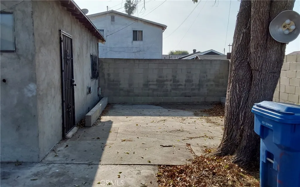 824 W 74th, Los Angeles, California 90044 home-pic-29