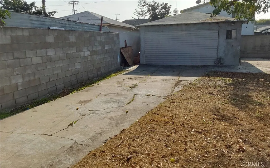 824 W 74th, Los Angeles, California 90044 home-pic-24