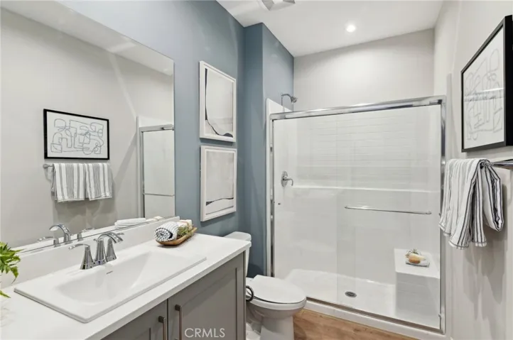 MODEL HOME