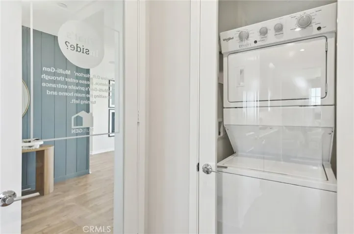 MODEL HOME