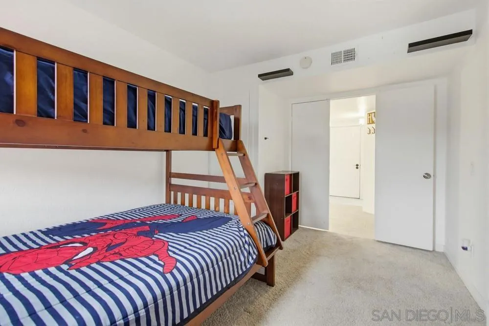 1010 E Washington Ave. 72, Escondido, California 92025 home-pic-15