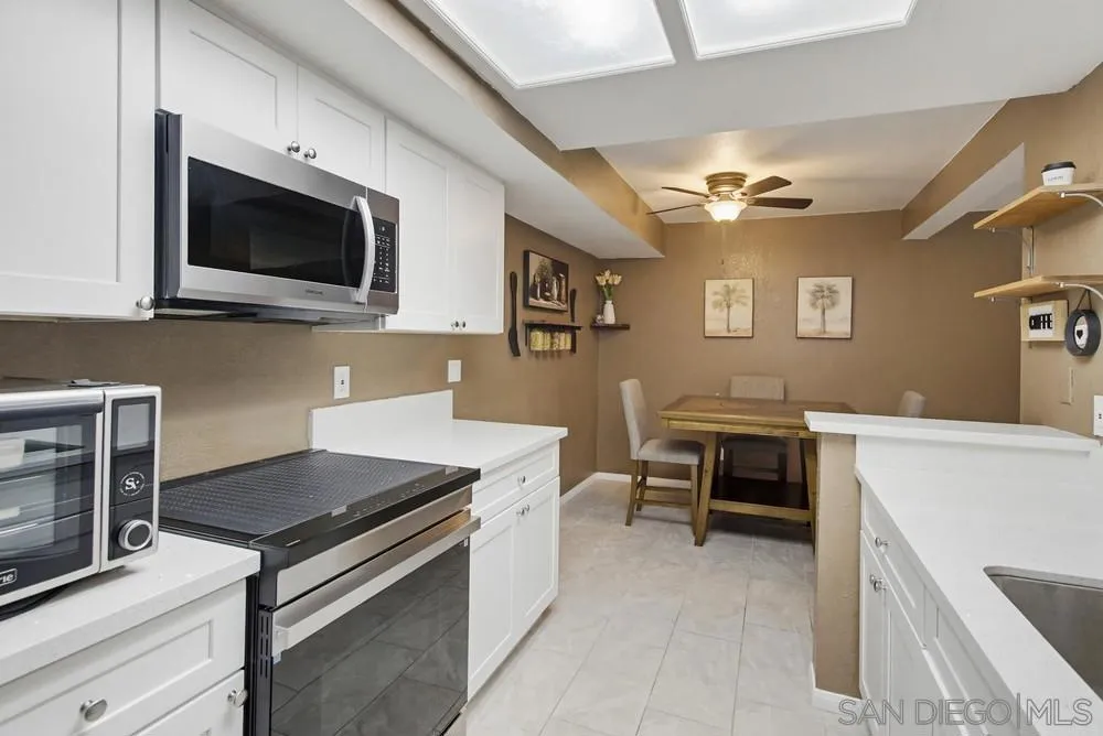 1010 E Washington Ave. 72, Escondido, California 92025 home-pic-6