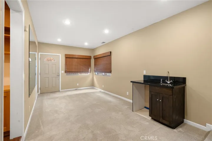 Den or 4th bedroom or game room