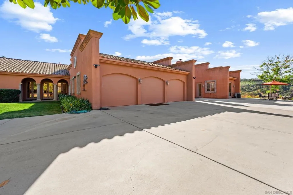 32752 Luiseno Circle Dr, Pauma Valley, California 92061 home-pic-63