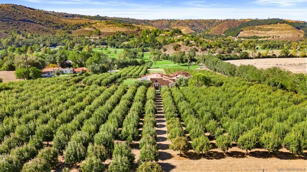 32752 Luiseno Circle Dr, Pauma Valley, California 92061 home-pic-61