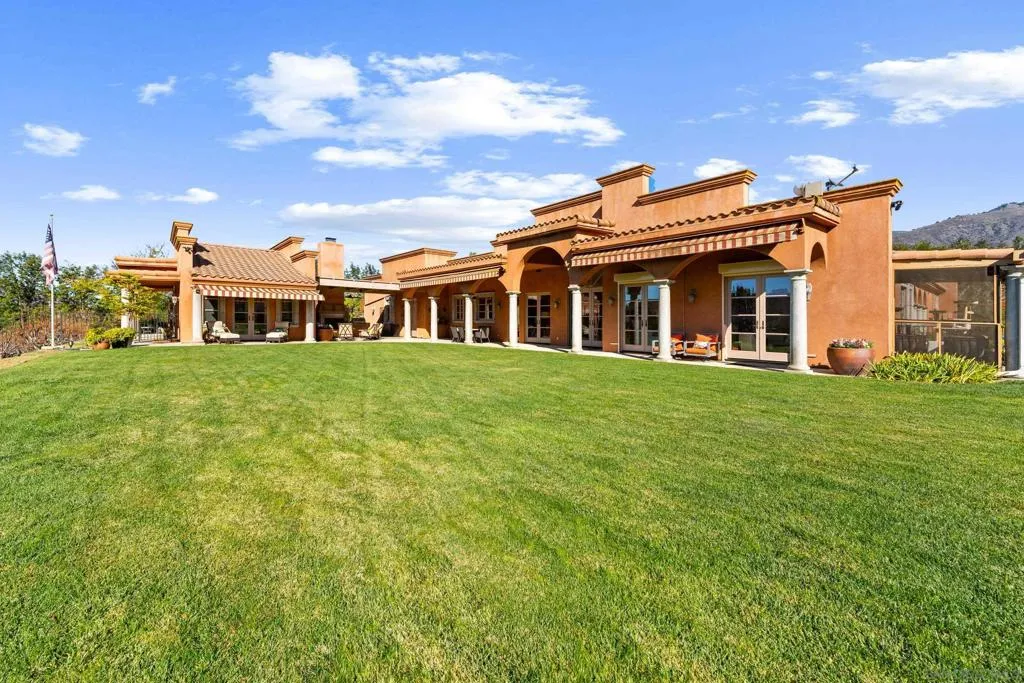 32752 Luiseno Circle Dr, Pauma Valley, California 92061 home-pic-68