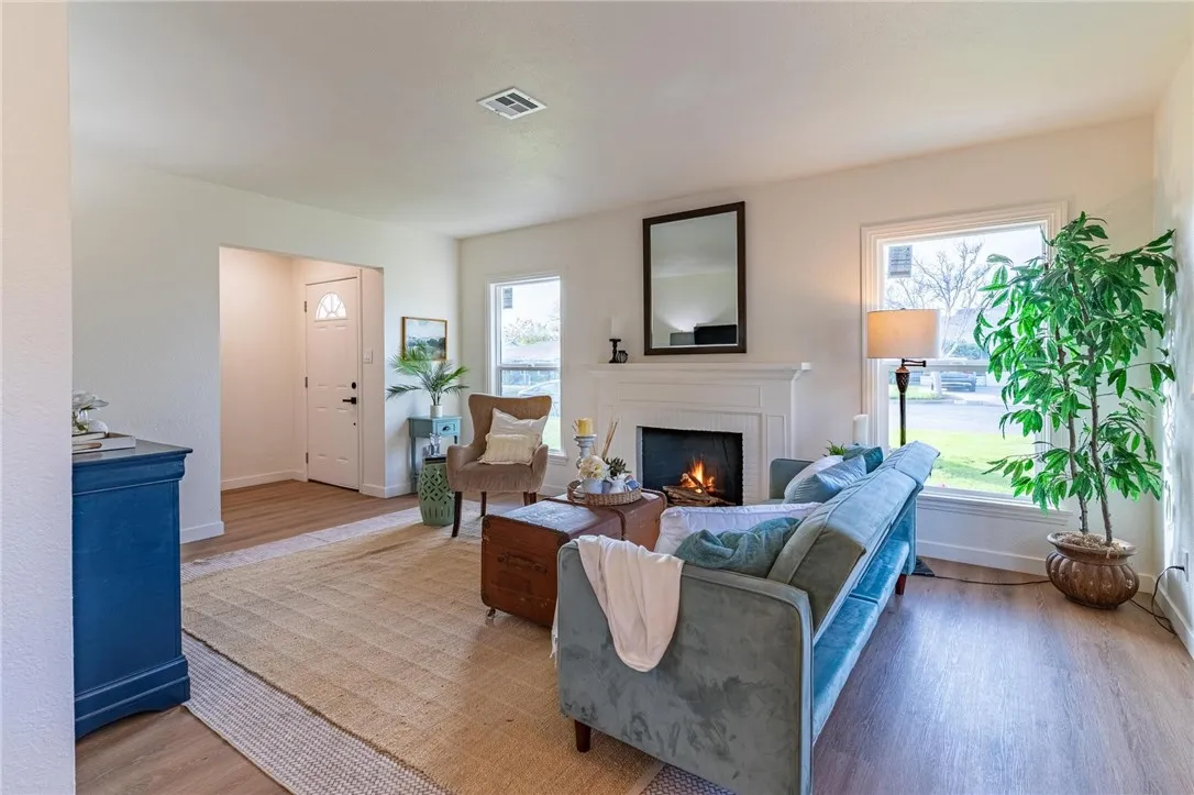 3551 N Pershing Avenue, San Bernardino, California 92405 home-pic-10