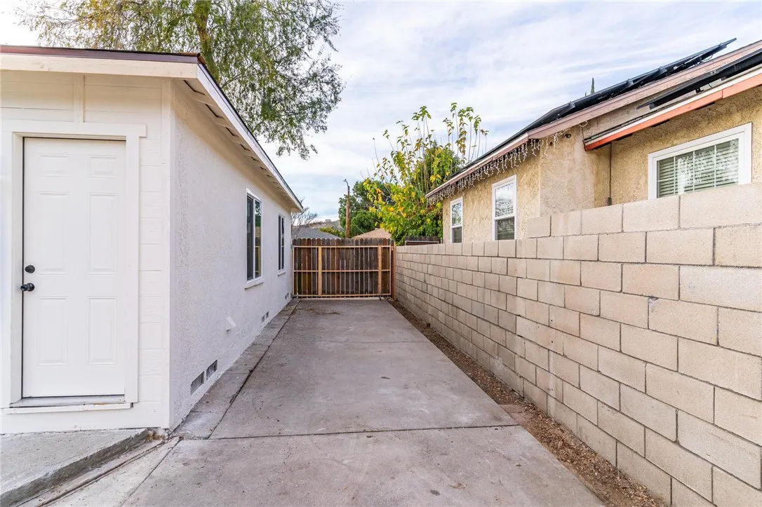 3551 N Pershing Avenue, San Bernardino, California 92405 home-pic-29