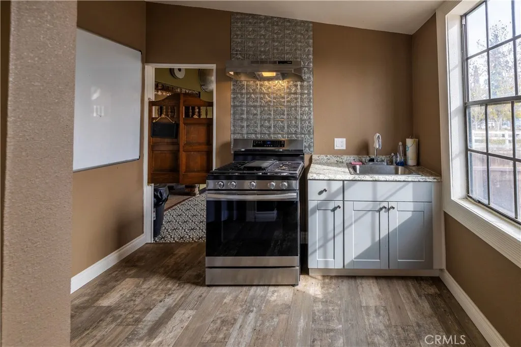 24771 Washington Avenue, Murrieta, California 92562 home-pic-24