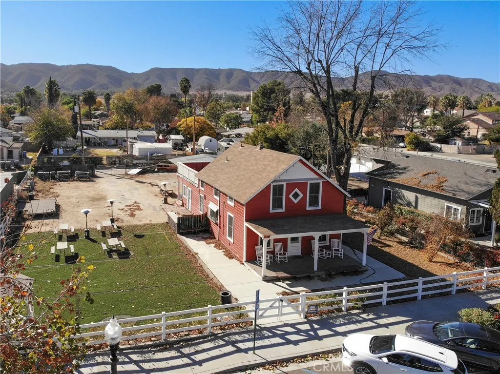 24771 Washington Avenue, Murrieta, California 92562 home-pic-1