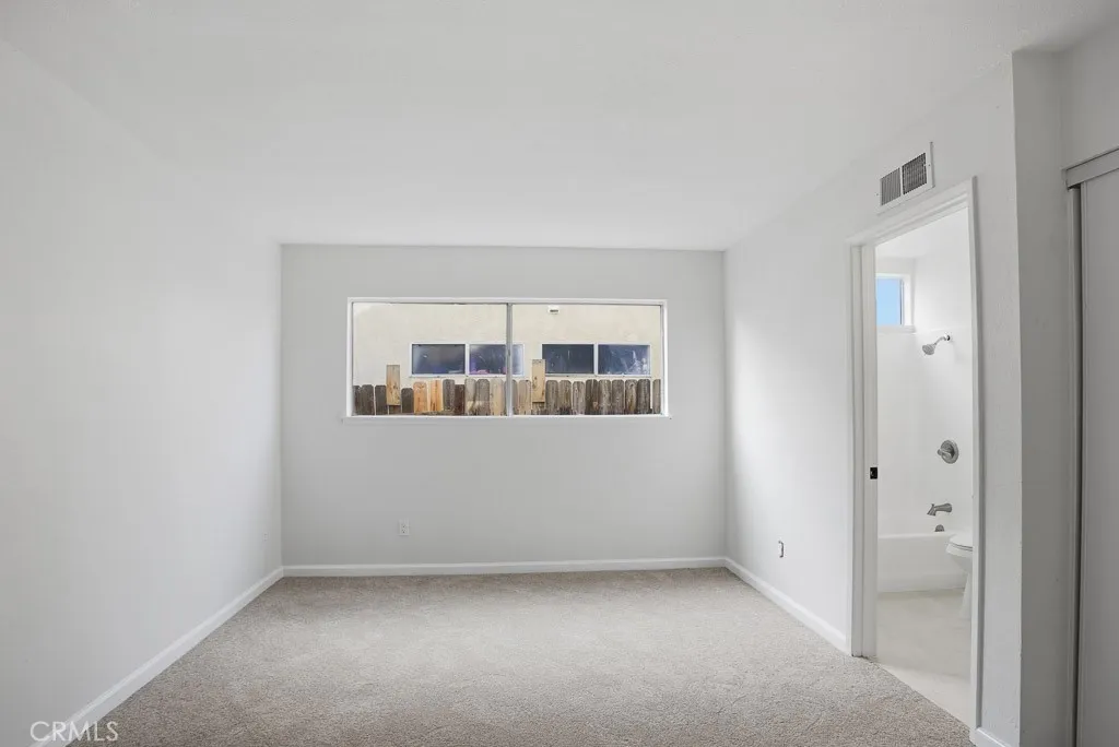 3278 Roberds Avenue, San Bernardino, California 92405 home-pic-11
