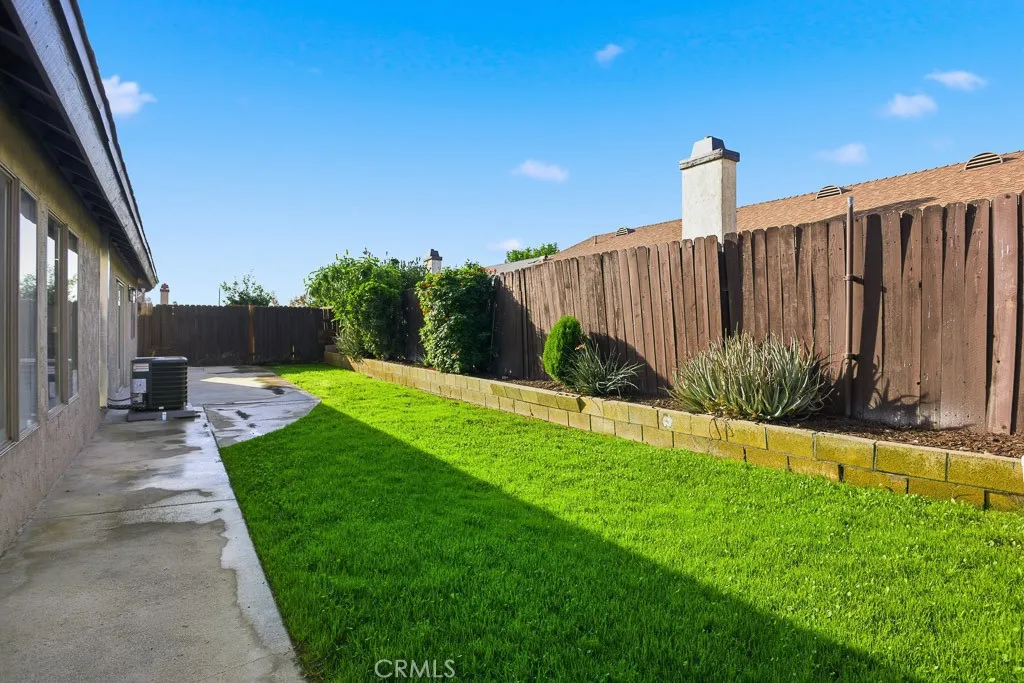 3278 Roberds Avenue, San Bernardino, California 92405 home-pic-23