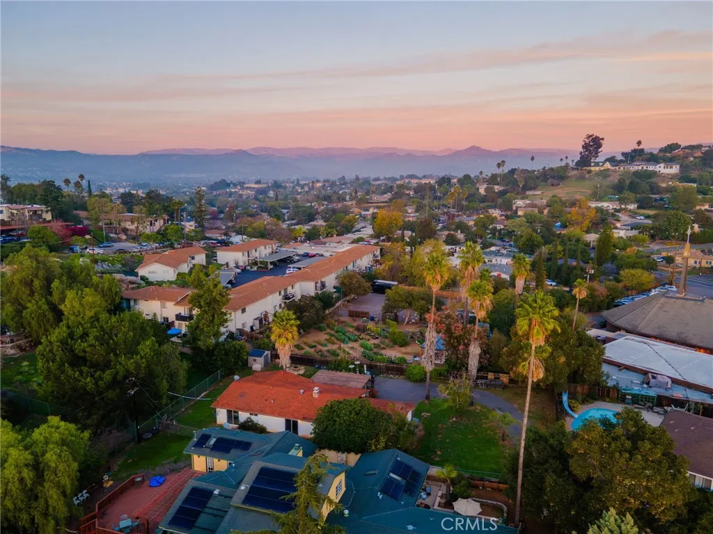 632 E 8th, Escondido, California 92025 home-pic-42