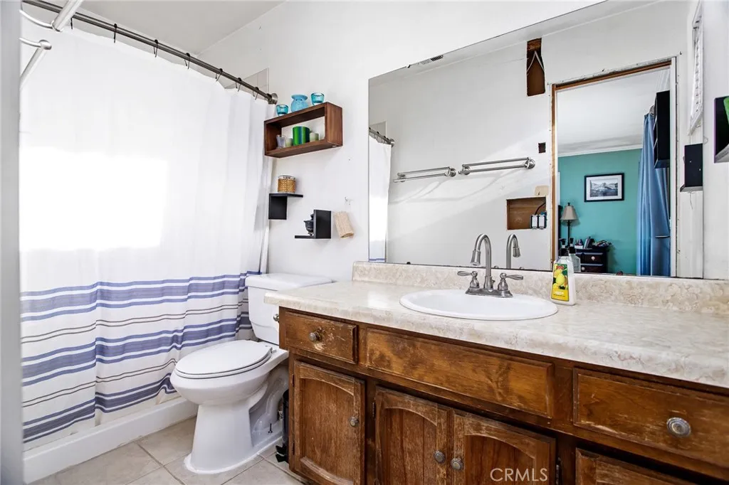632 E 8th, Escondido, California 92025 home-pic-20