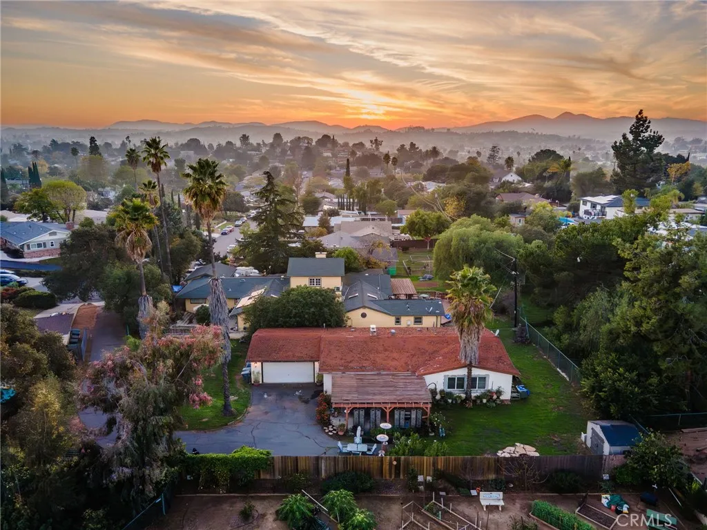 632 E 8th, Escondido, California 92025 home-pic-40